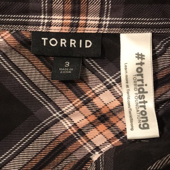 Torrid Size 3 (3X) 22-24 brown plaid Milly bUttondown shirt - Picture 2 of 3